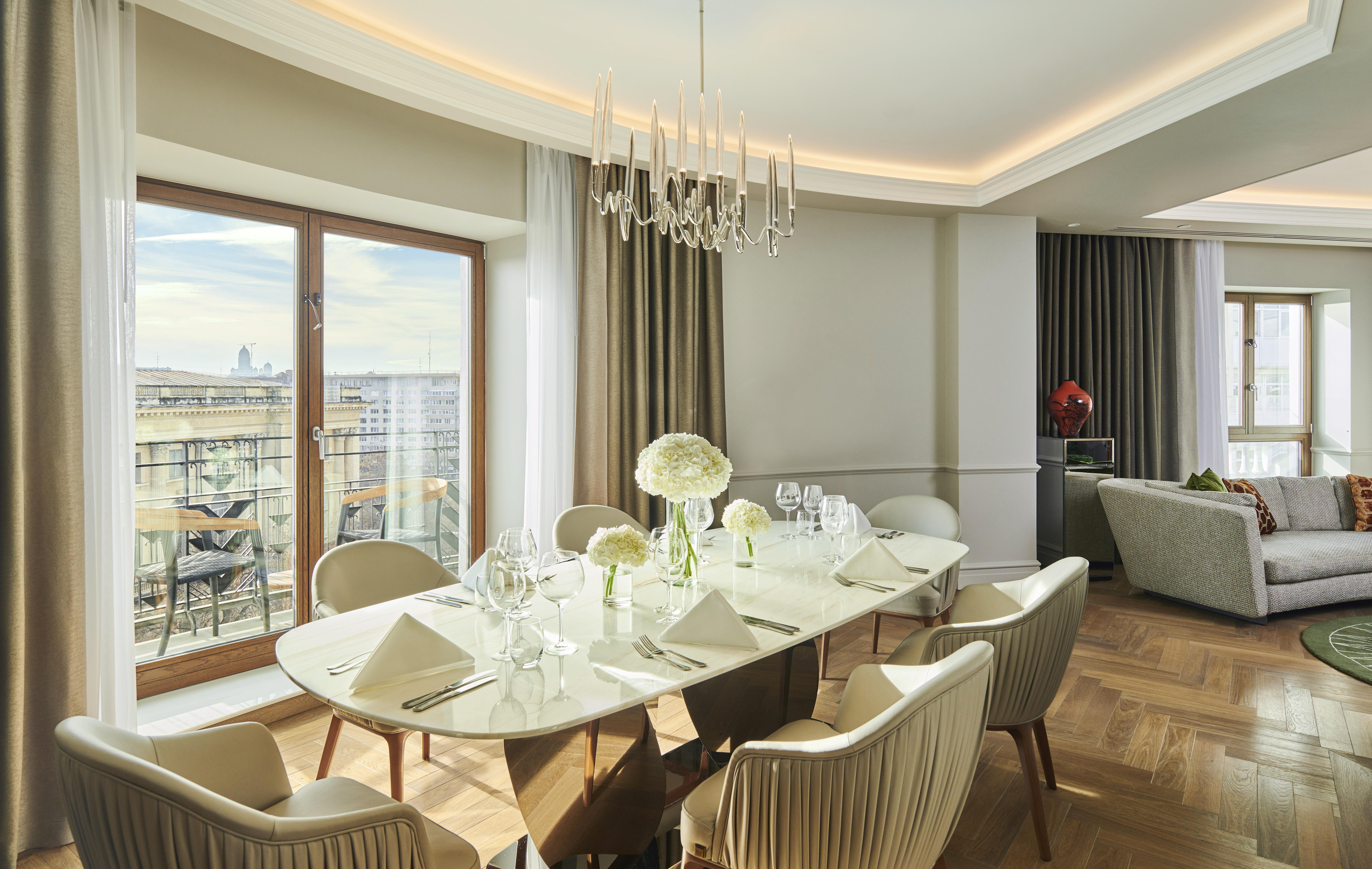 Hotel Intercontinental Athenee Palace Bucharest, An Ihg Bucharest