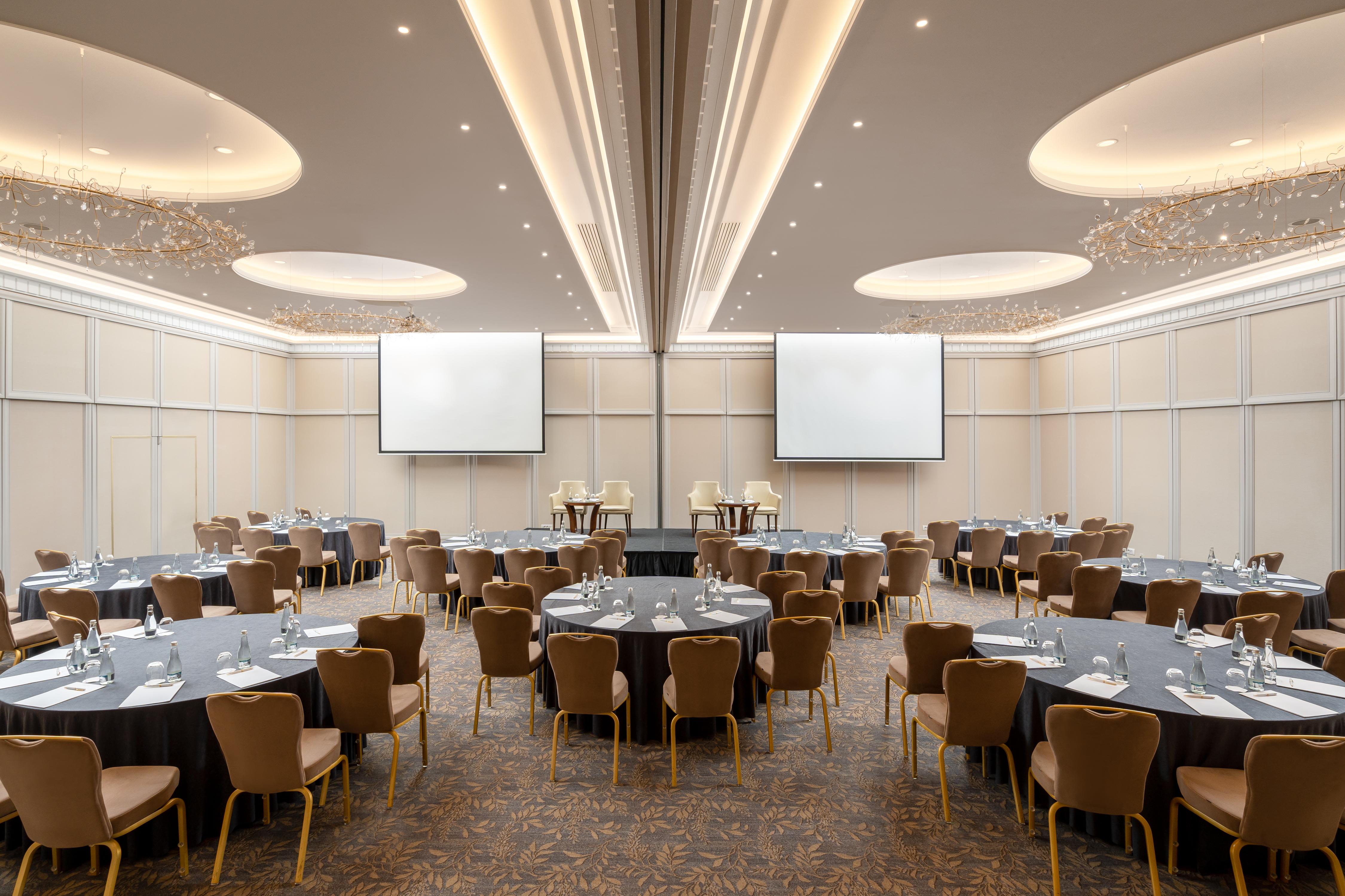 Hotel Intercontinental Athenee Palace Bucharest, An Ihg Bucharest