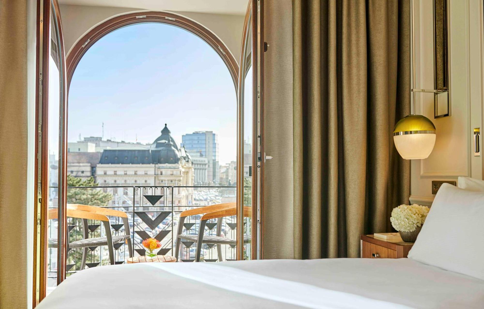 Hotel Intercontinental Athenee Palace Bucharest, An Ihg 5*