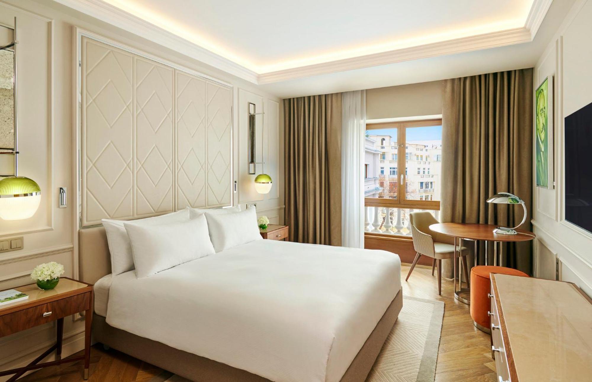 Hotel Intercontinental Athenee Palace Bucharest, An Ihg Bucharest